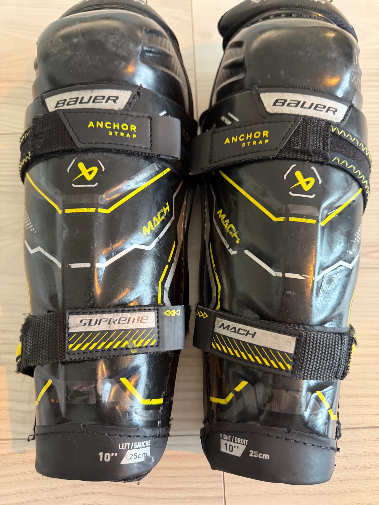 Bauer Supreme Mach jääkiekkopolvisuojat YTH 10” (7-9v., 117-135cm