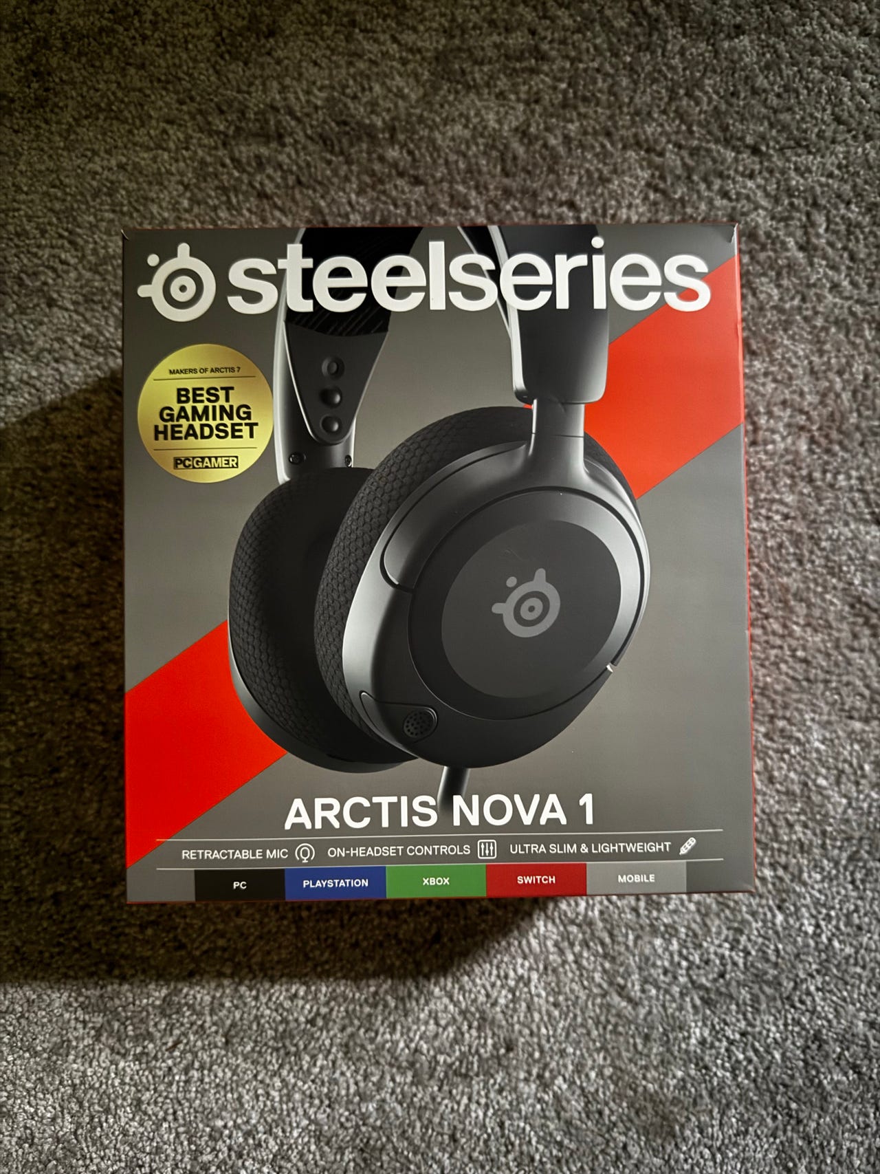 SteelSeries Arctis Nova 1 pelikuulokkeet musta