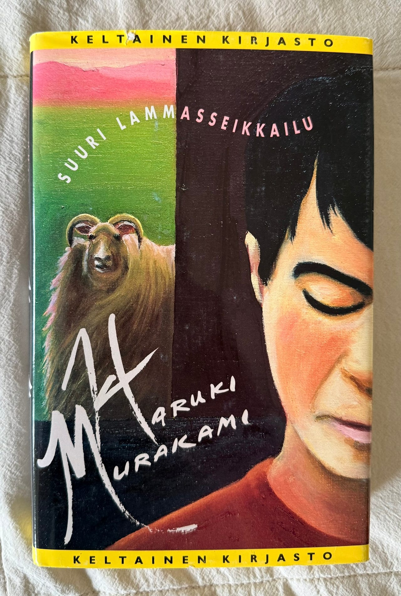 Keltainen kirjasto: Haruki Murakami - Suuri lammasseikkailu. ERIT