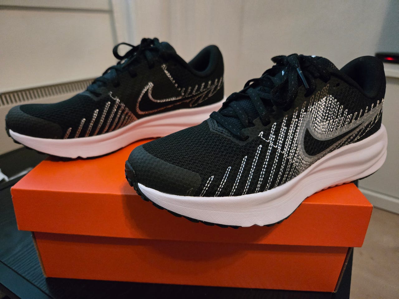 nike run defy 37.7