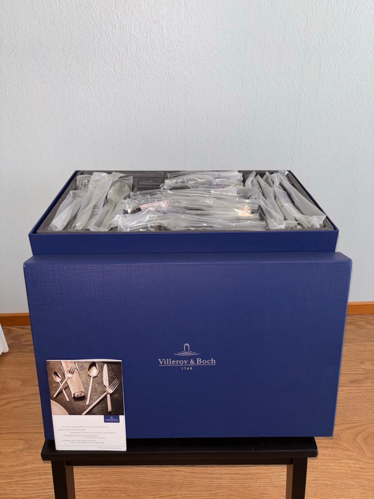 Villeroy & Boch aterinsetti ruostumatonta terästä