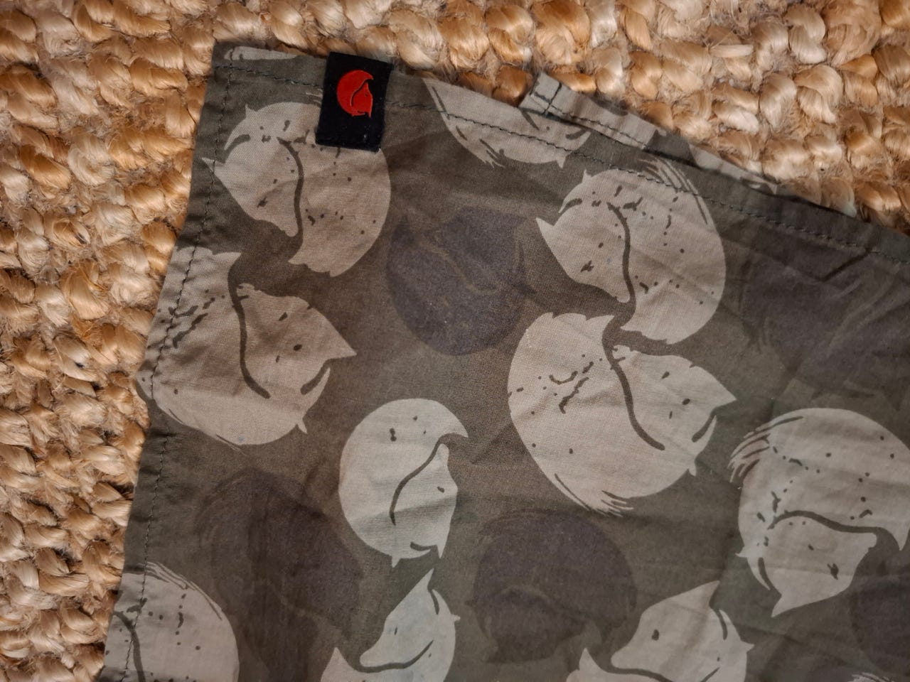 Fjällräven-bandana neliöhuivi