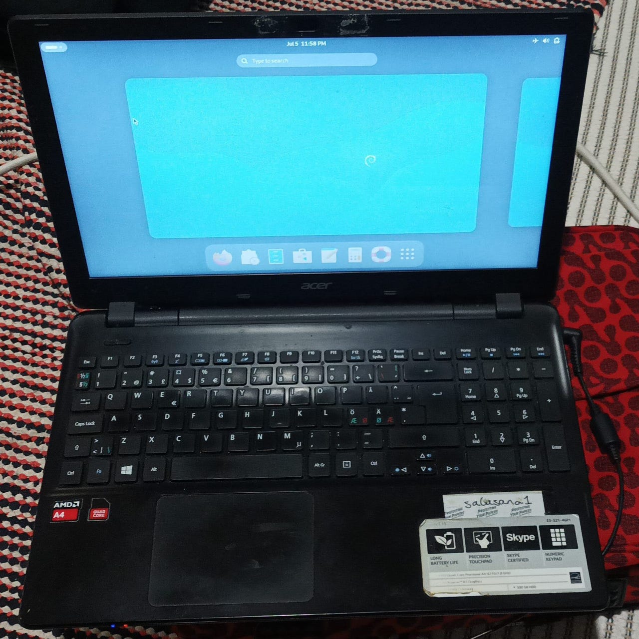 Acer Aspire E15 E5-521-46P1