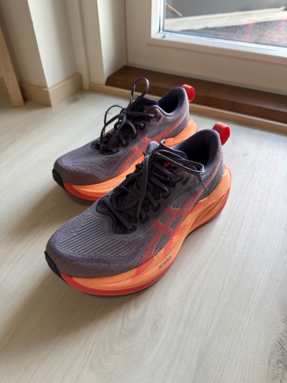 Asics Superblast 2 - Koko 42