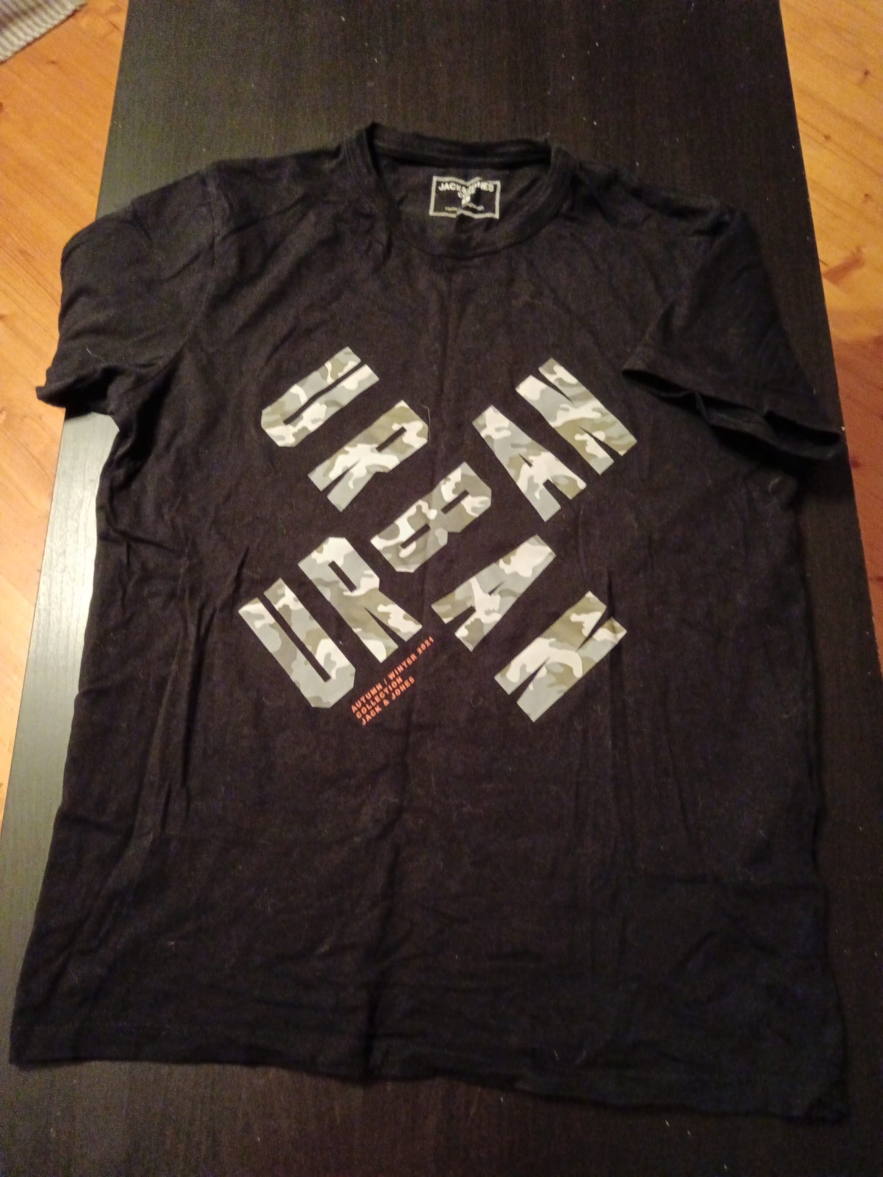 Jack & Jones t-paita S musta miehille