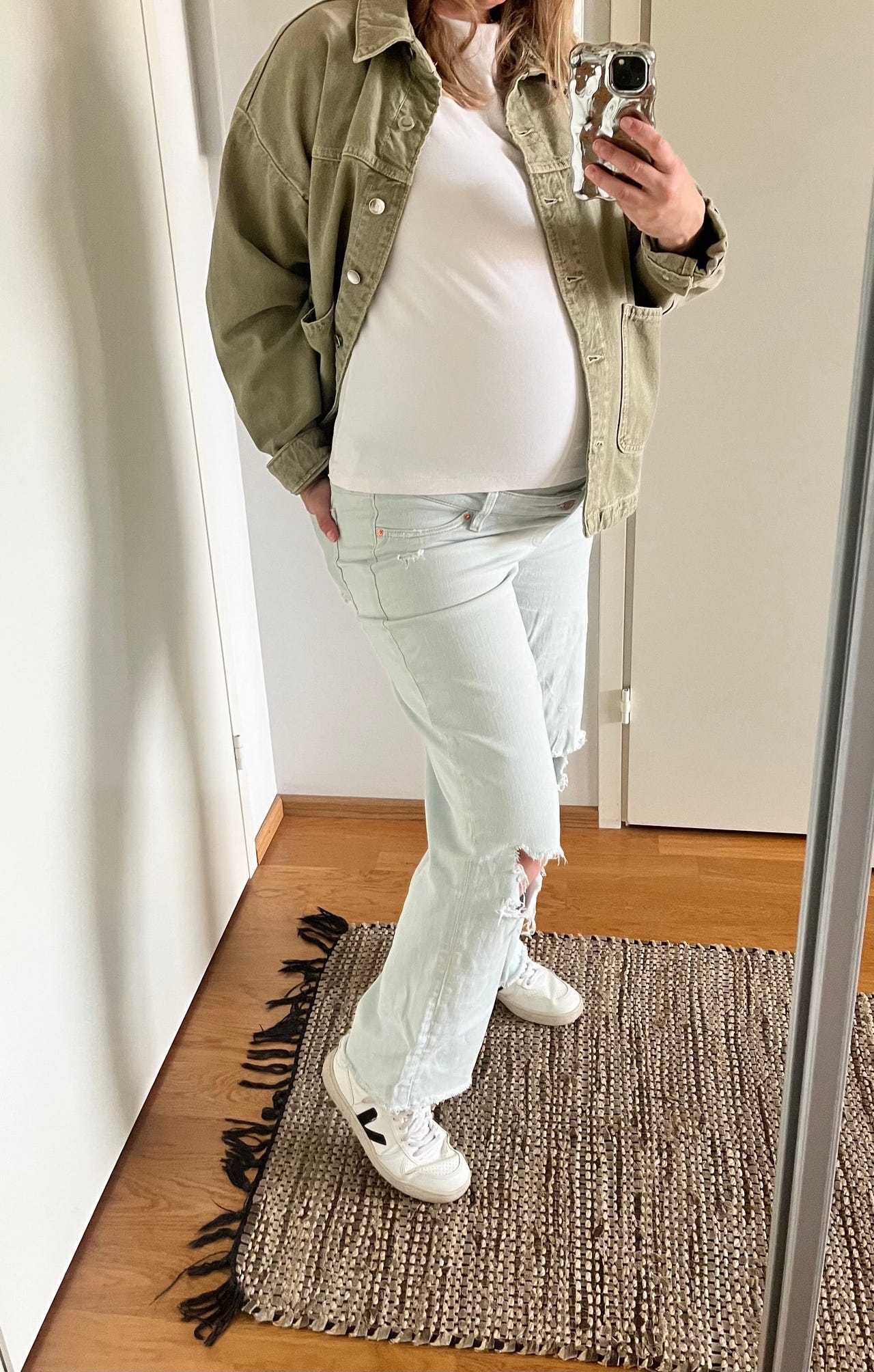 H&M äitiysfarkut