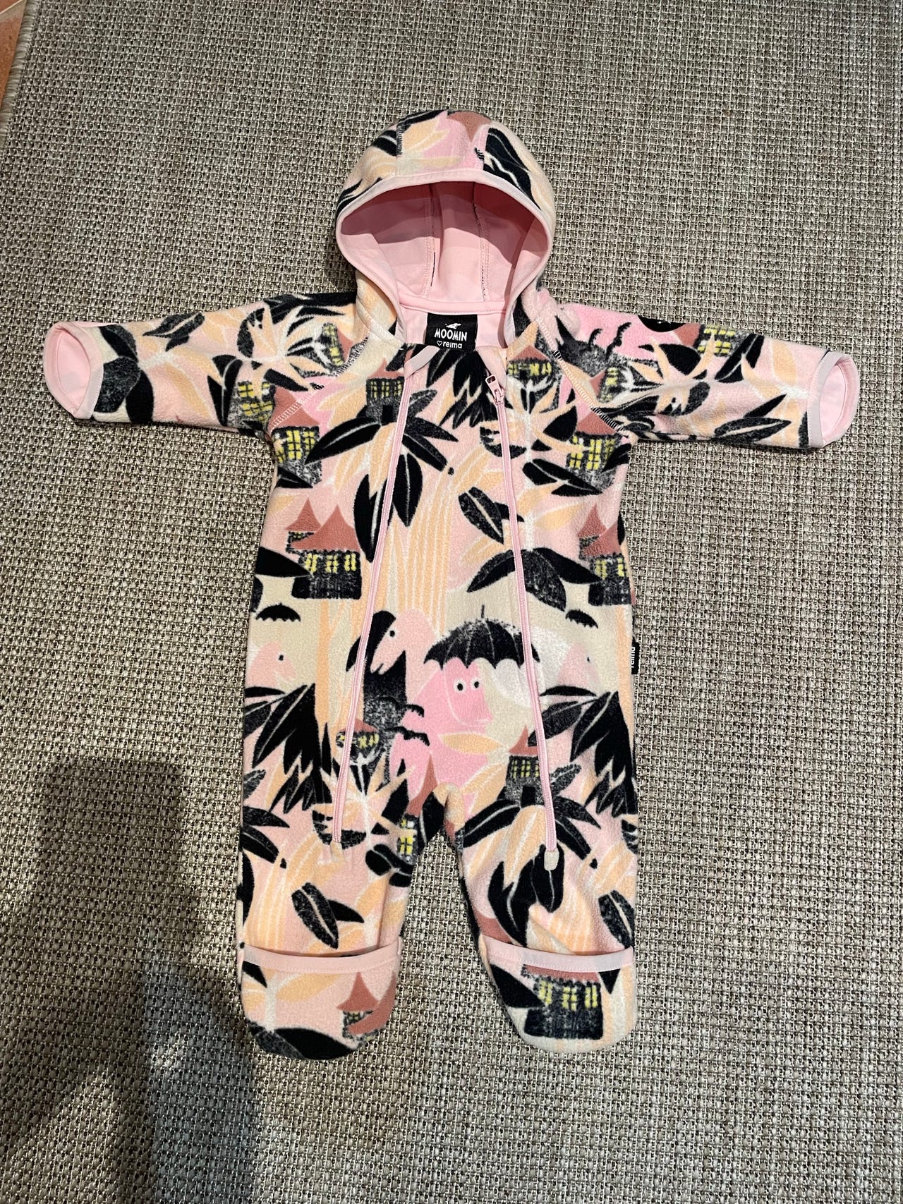 Reima Moomin haalari koko 50 kirjava unisex
