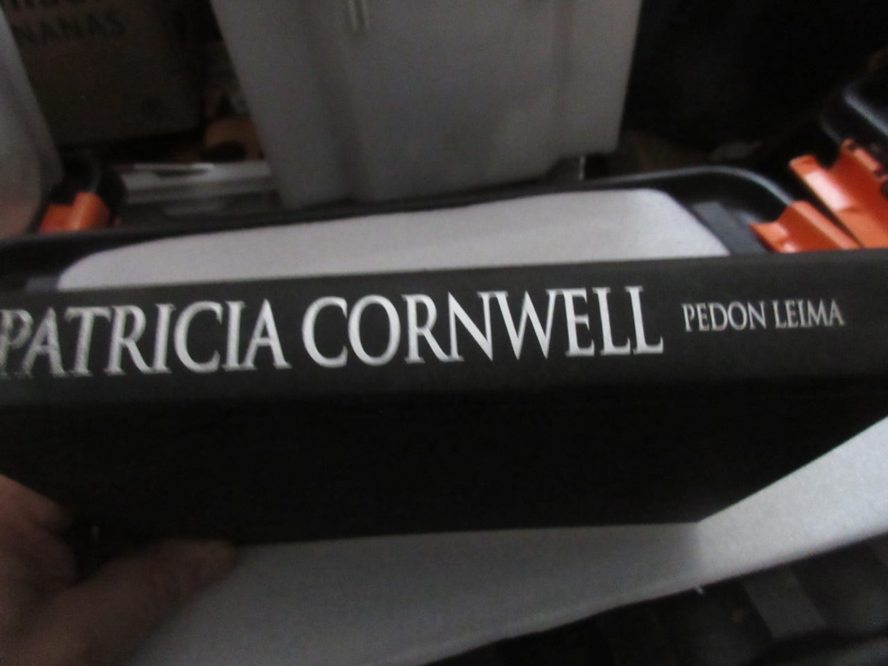 Kirja - Patricia Cornwell: Pedon leima