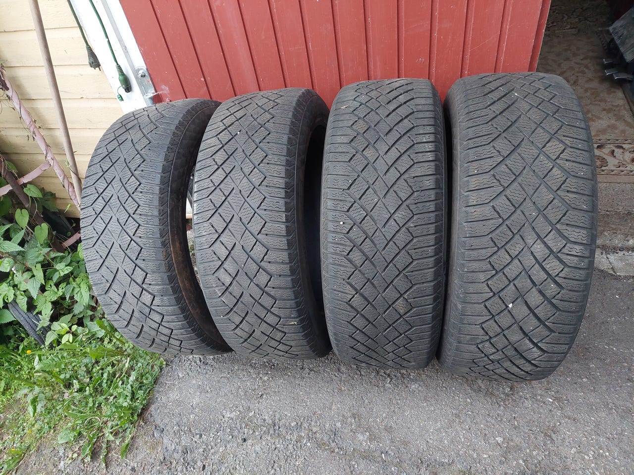 kesärenkaat