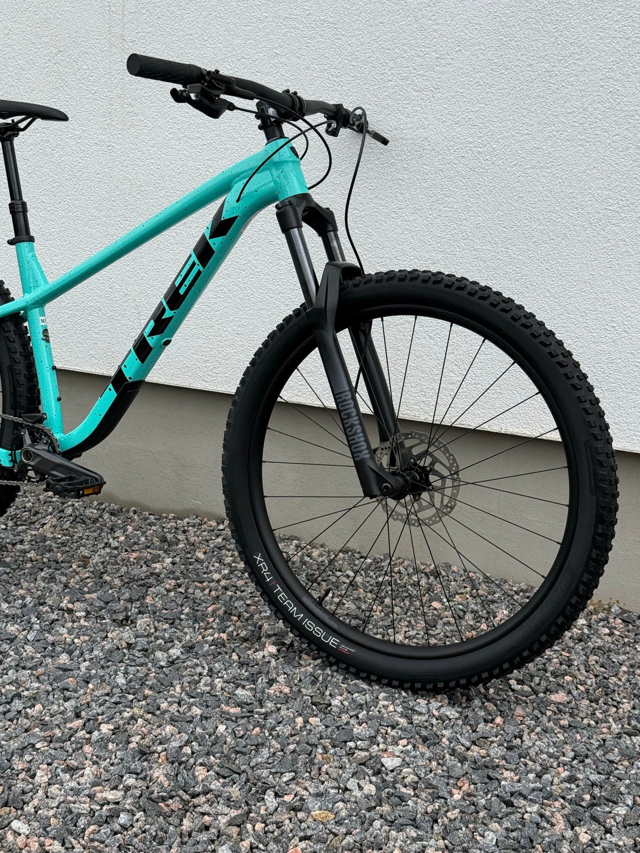 Trek Roscoe 7 (UUSI)