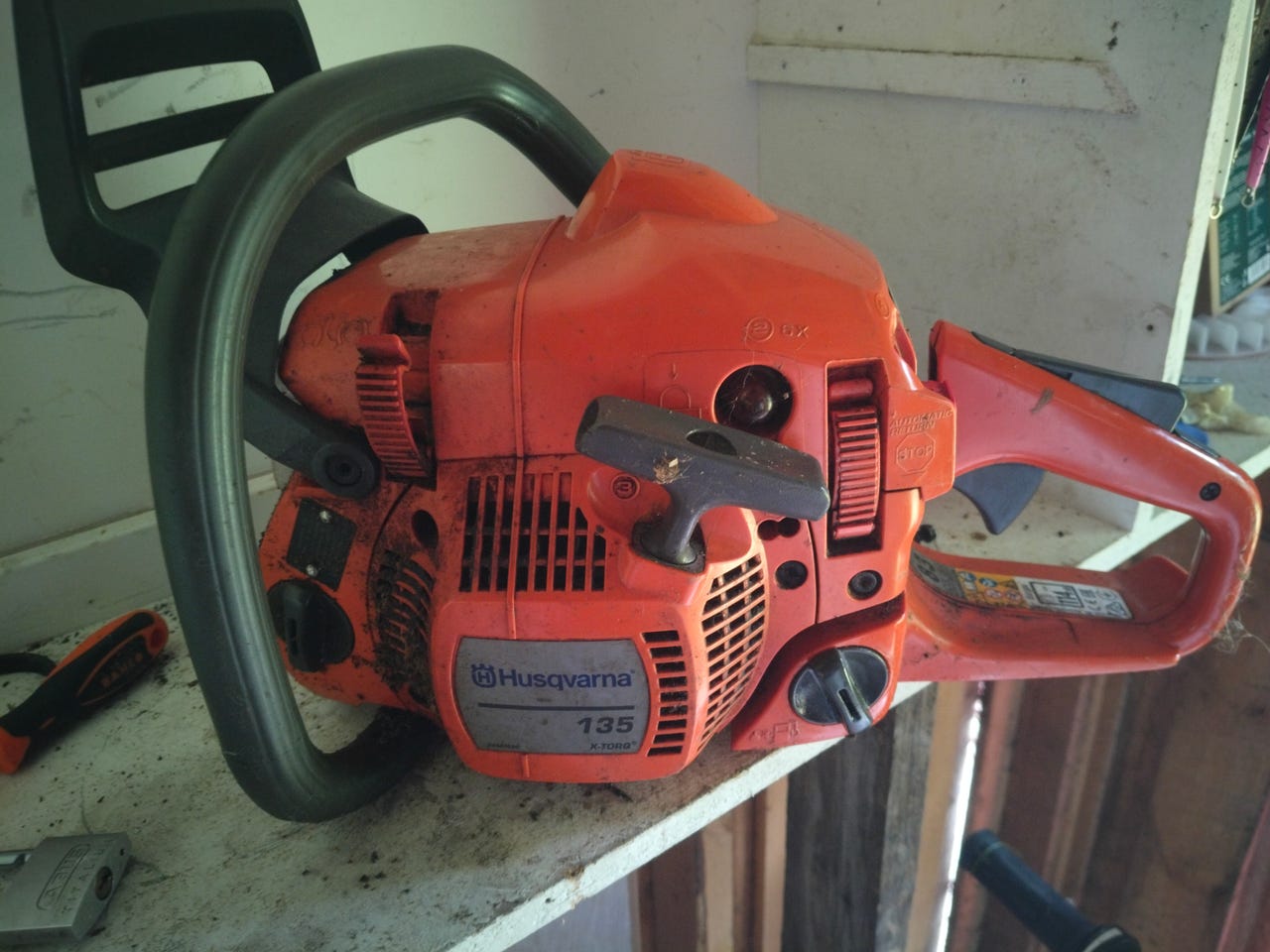 Husqvarna 135 moottorisaha
