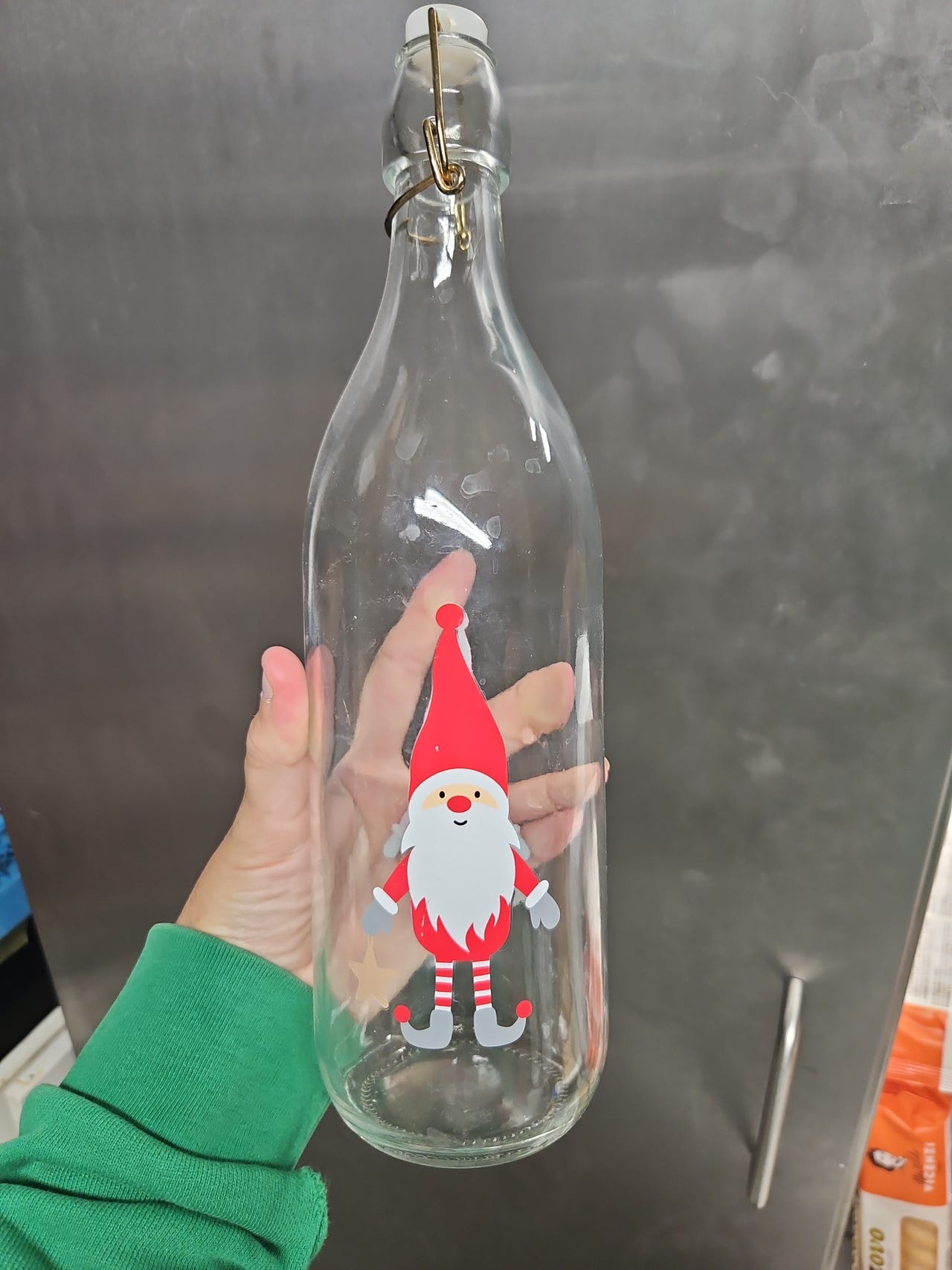 Litran juomapullo tonttu