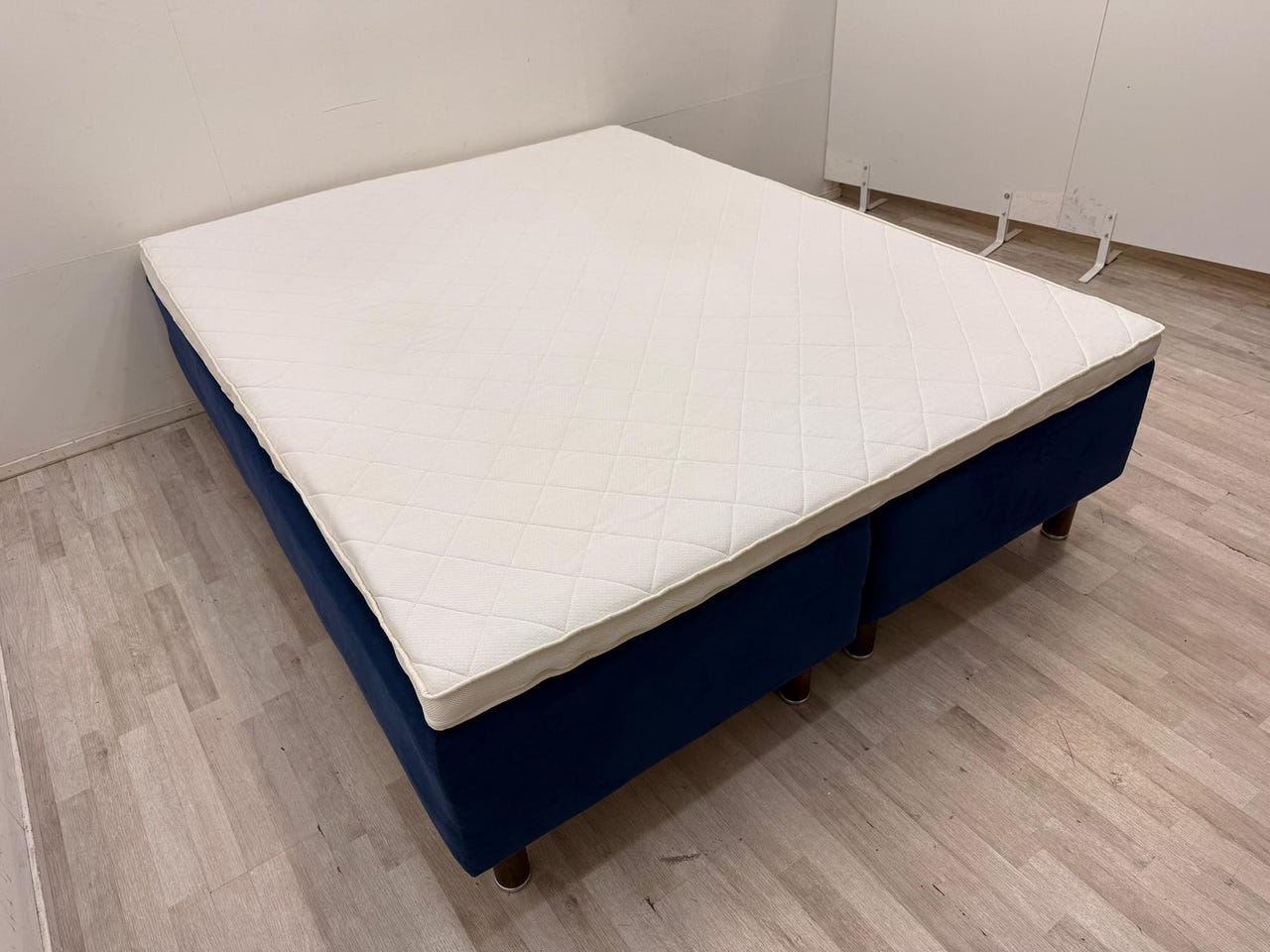 160/200 cm LAULUMAA + UNIKULMA Sänky paketti, ilmainen toimitus f