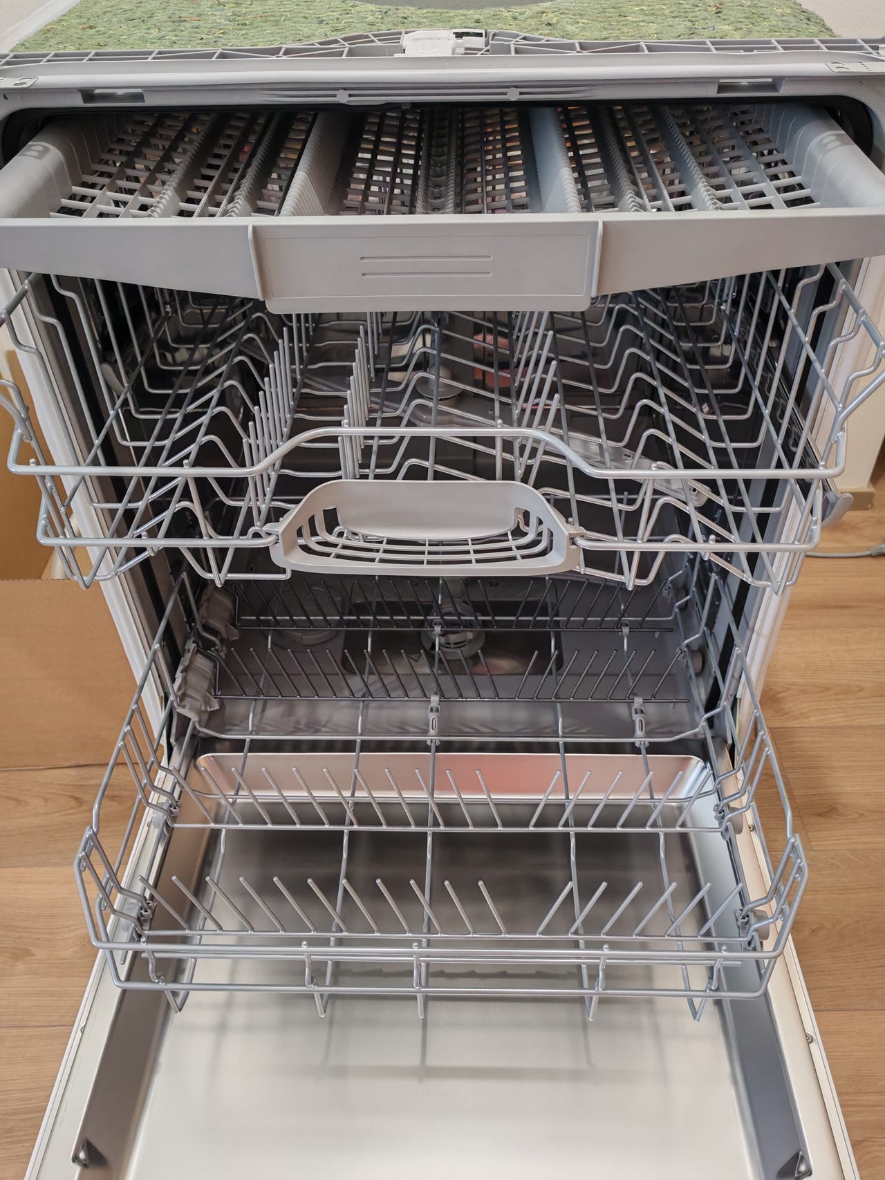 Bosch serie 2 SMU2HVW71S astianpesukone