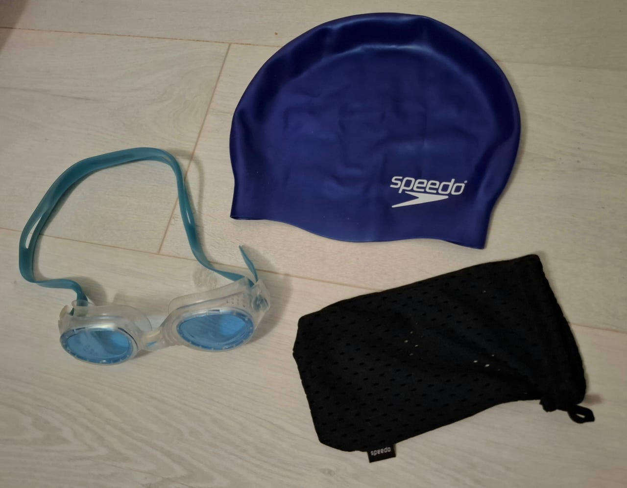 Speedo uimalakki & uimalasit nuorille/aikuisille