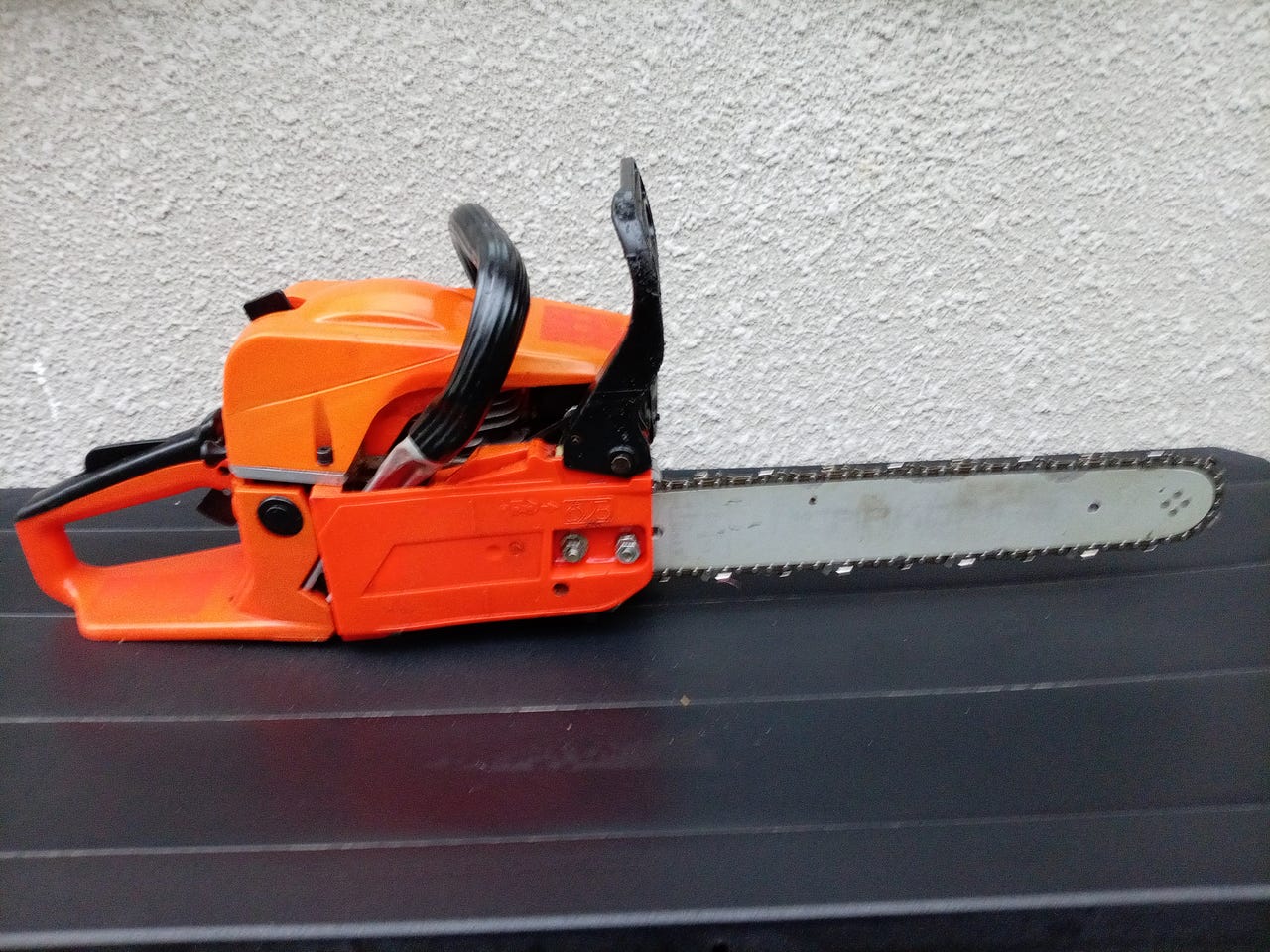 Moottorisaha 52CC / Jönköping GCS 001