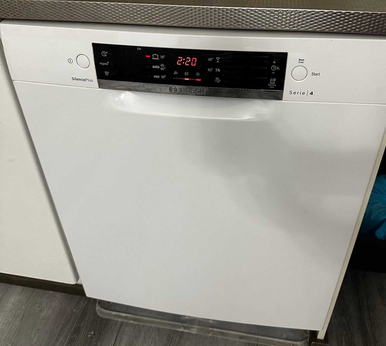 Bosch Serie 4 SilencePlus astianpesukone
