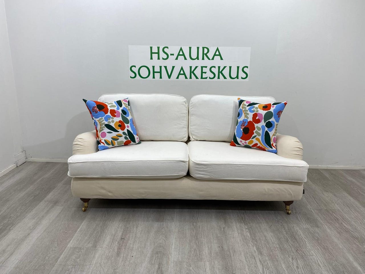 FURNINOVA Howard Sohva – Ilmainen Toimitus