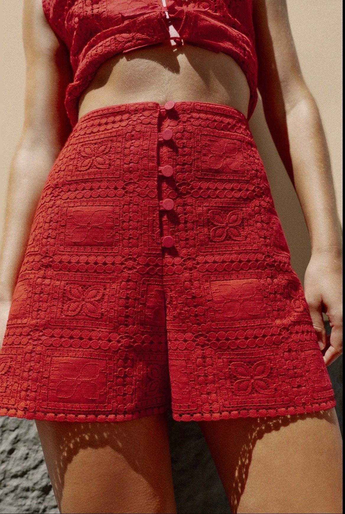 Zara punaiset puuvillashortsit M bermuda shortsit
