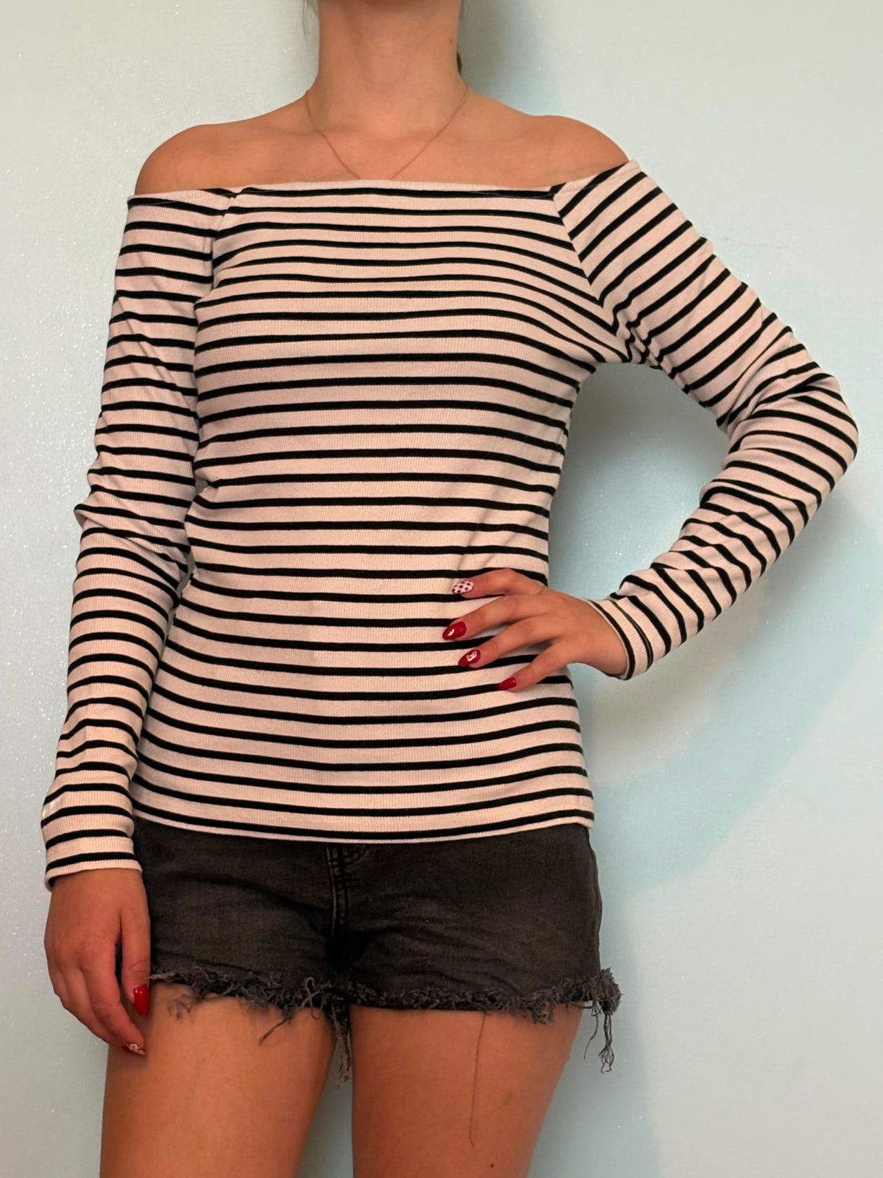 Off-shoulder-paita