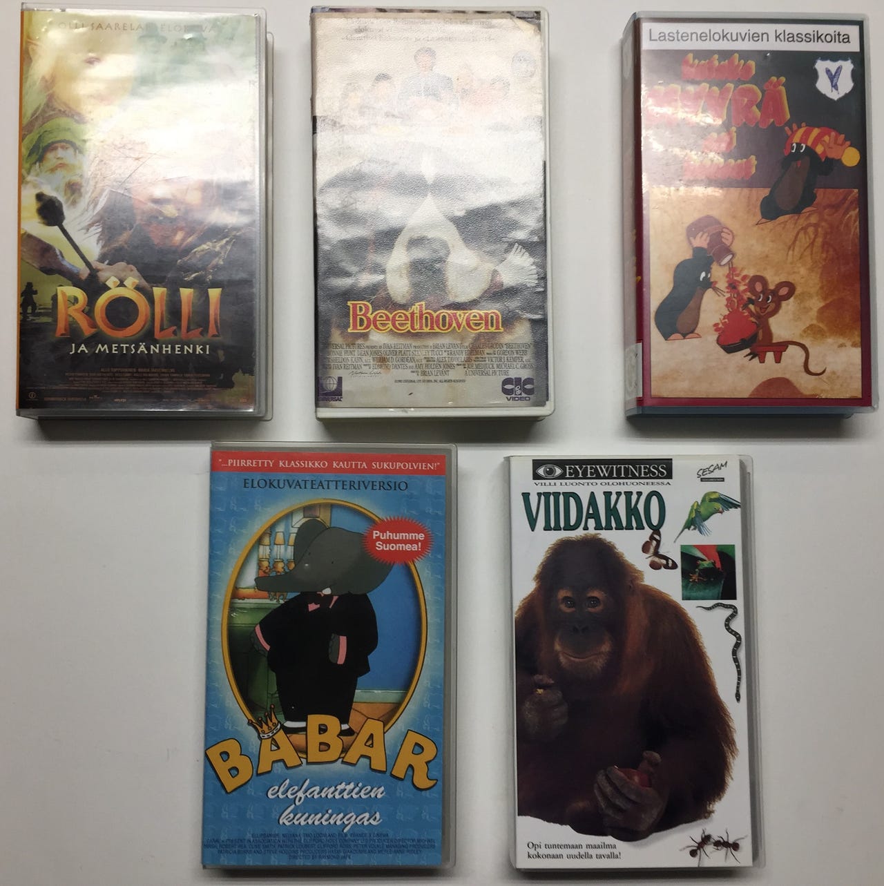 Lasten VHS kasetit