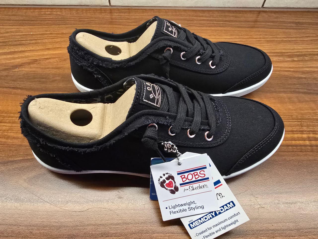 Skechers tennarit