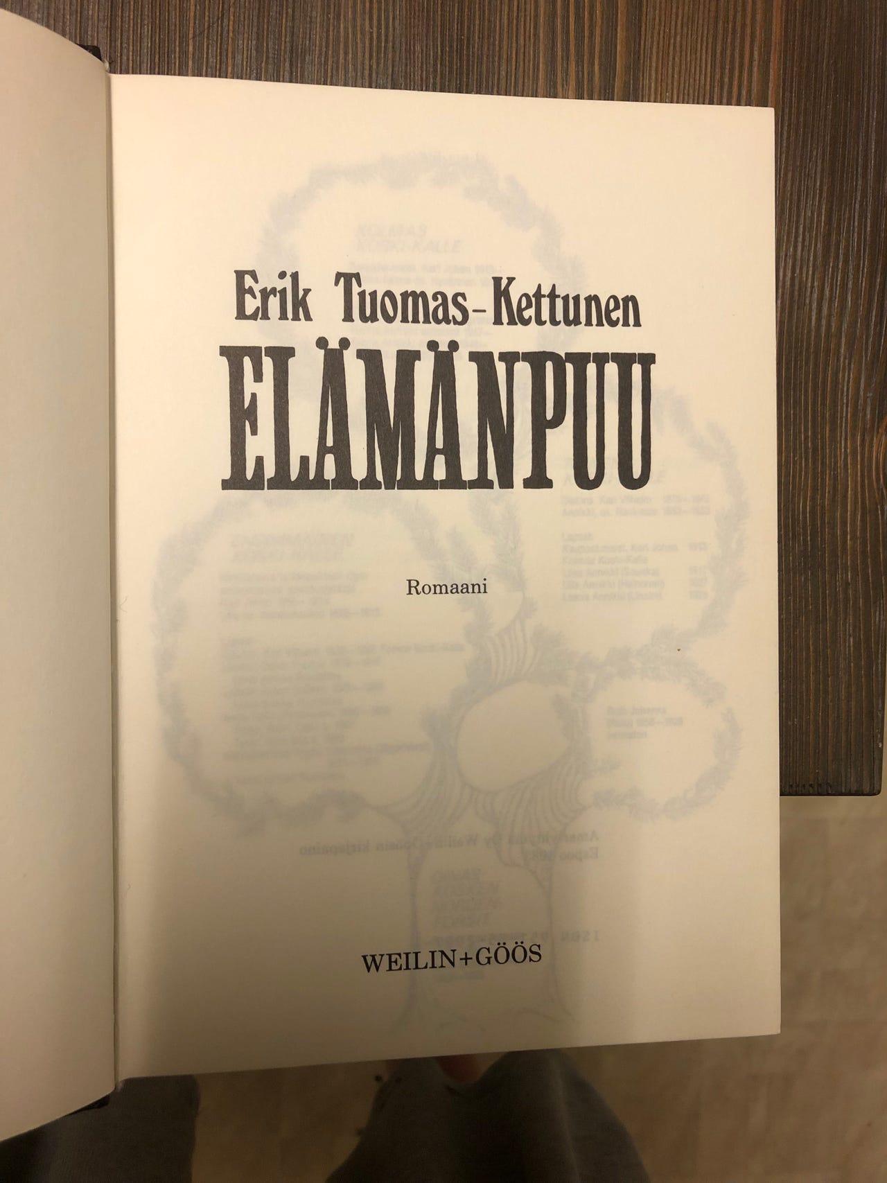 Erik Tuomas-Kettunen: Elämänpuu romaani