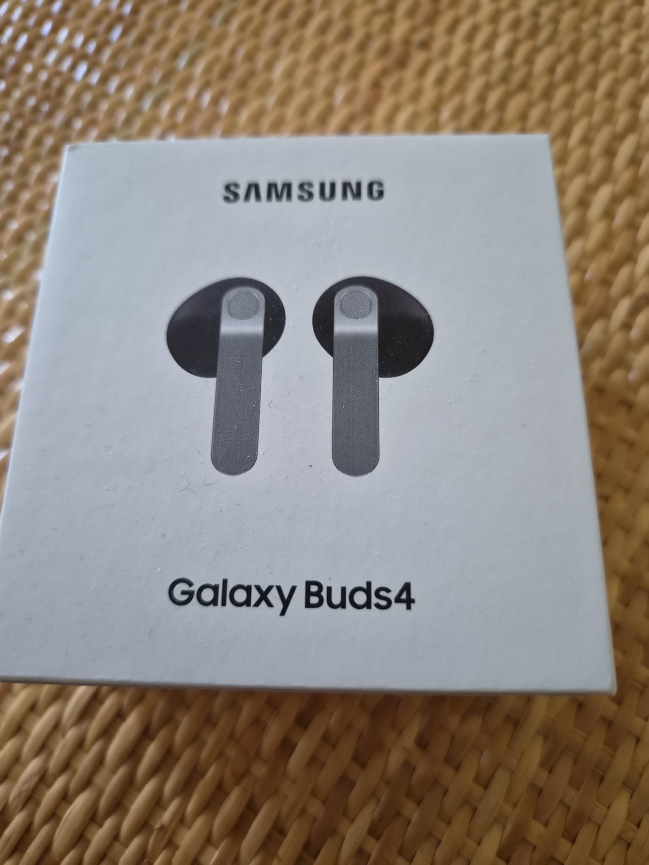 Samsung Galaxy Buds4 langattomat nappikuulokkeet musta
