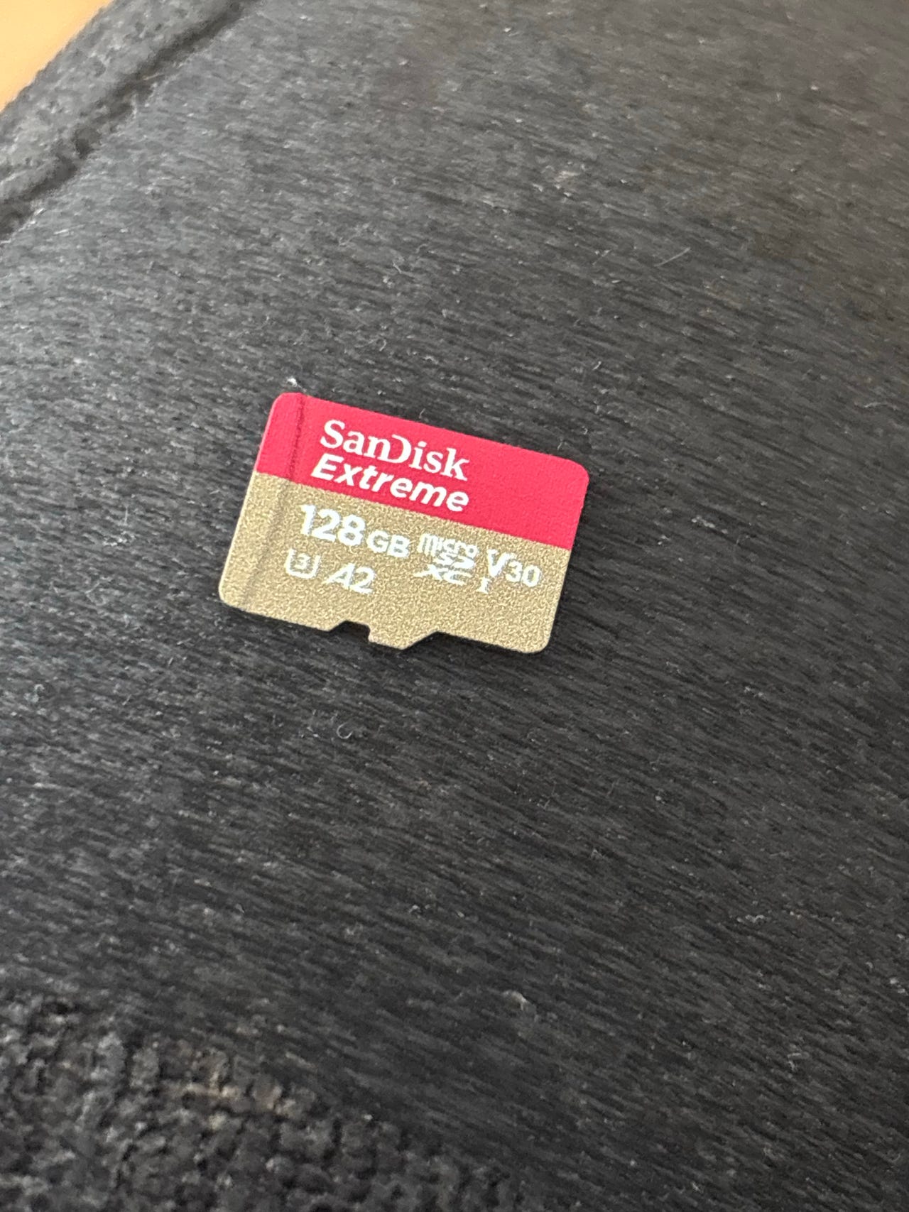 SanDisk Extreme microSD-muistikortti 128GB