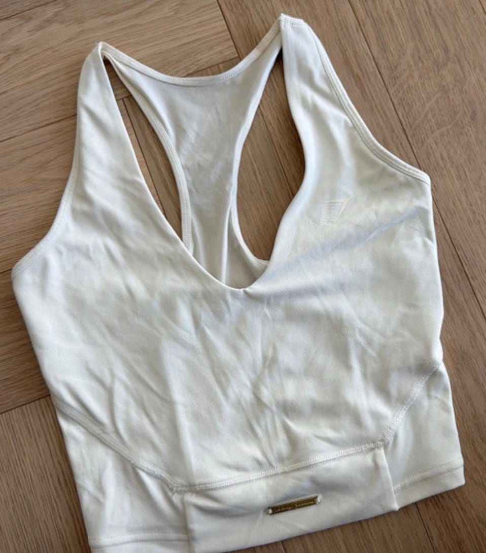 Valkoinen Gymshark Whitney Simmons treenitoppi XS naisille