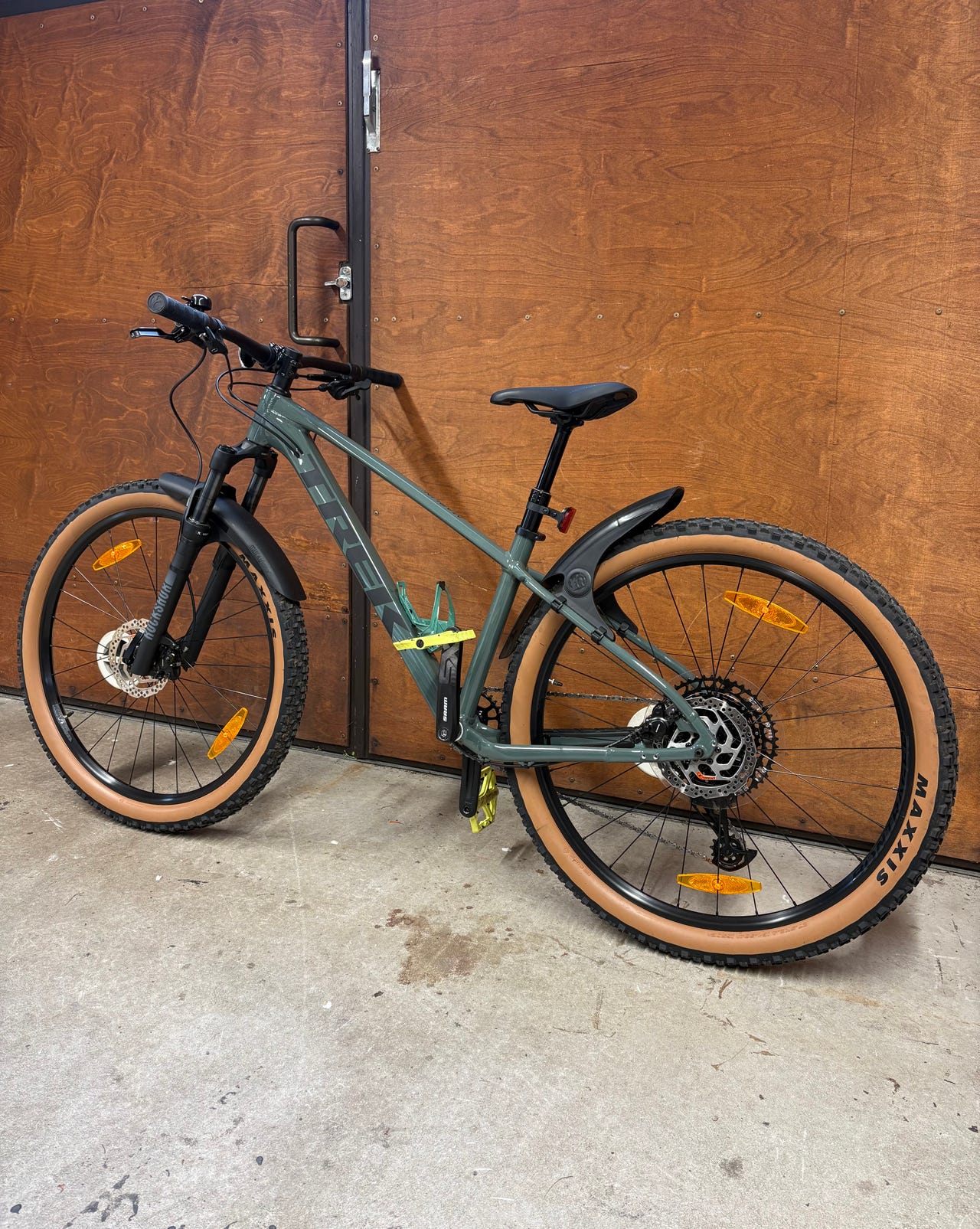 Trek Marlin 7, uutta vastaavassa kunnossa