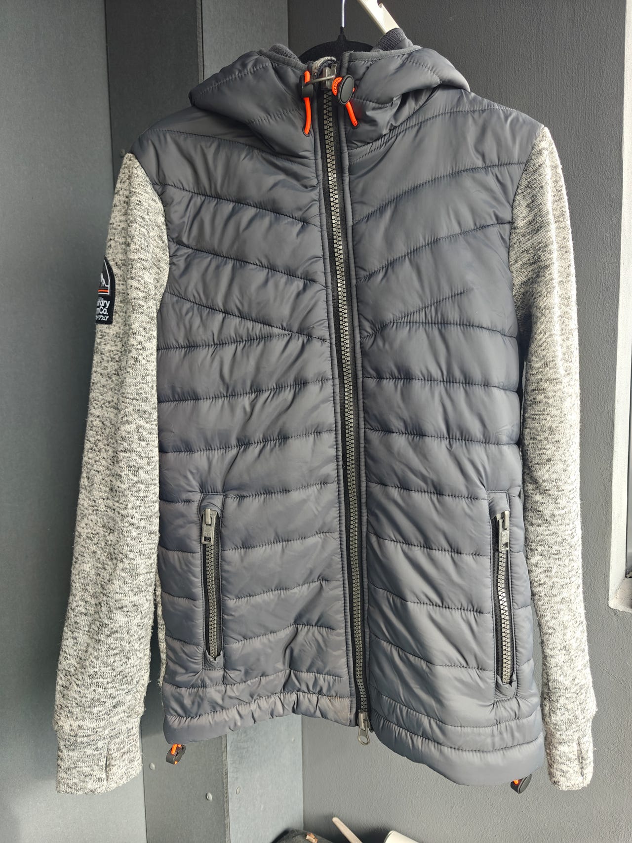 Superdry Storm Hybrid takki