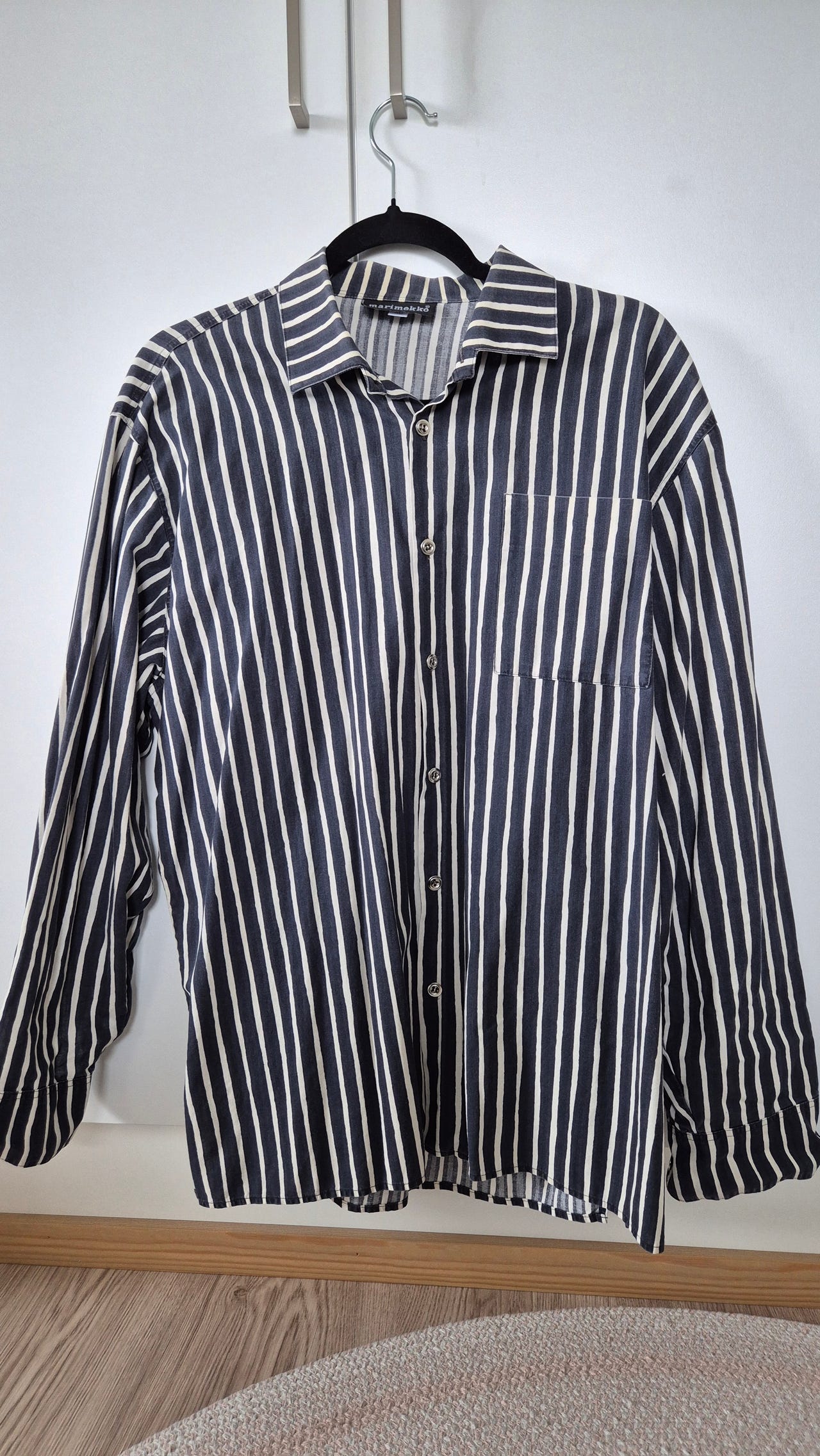 Marimekko Jokapoika paita musta-pff white 40
