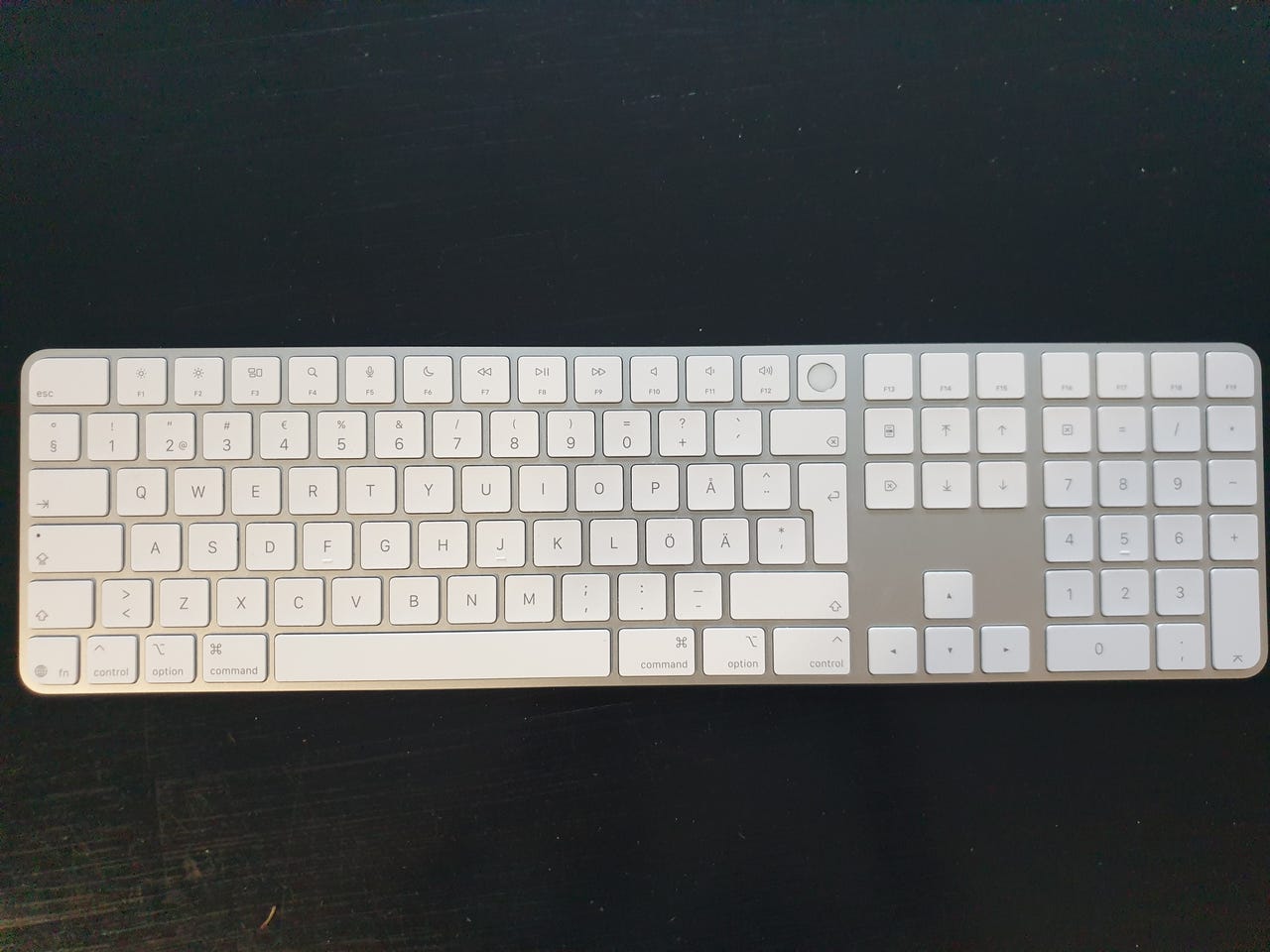 Apple Magic Keyboard Touch ID + numpad (USB-C 2024, FIN/SWE, kuin