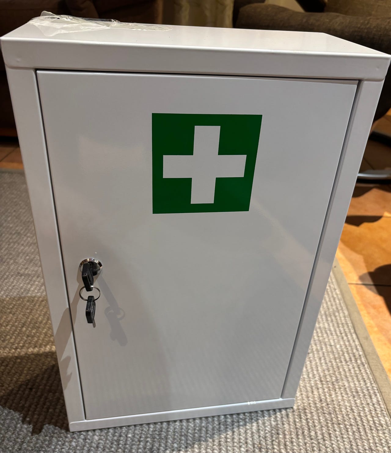 Lukollinen lääkekaappi