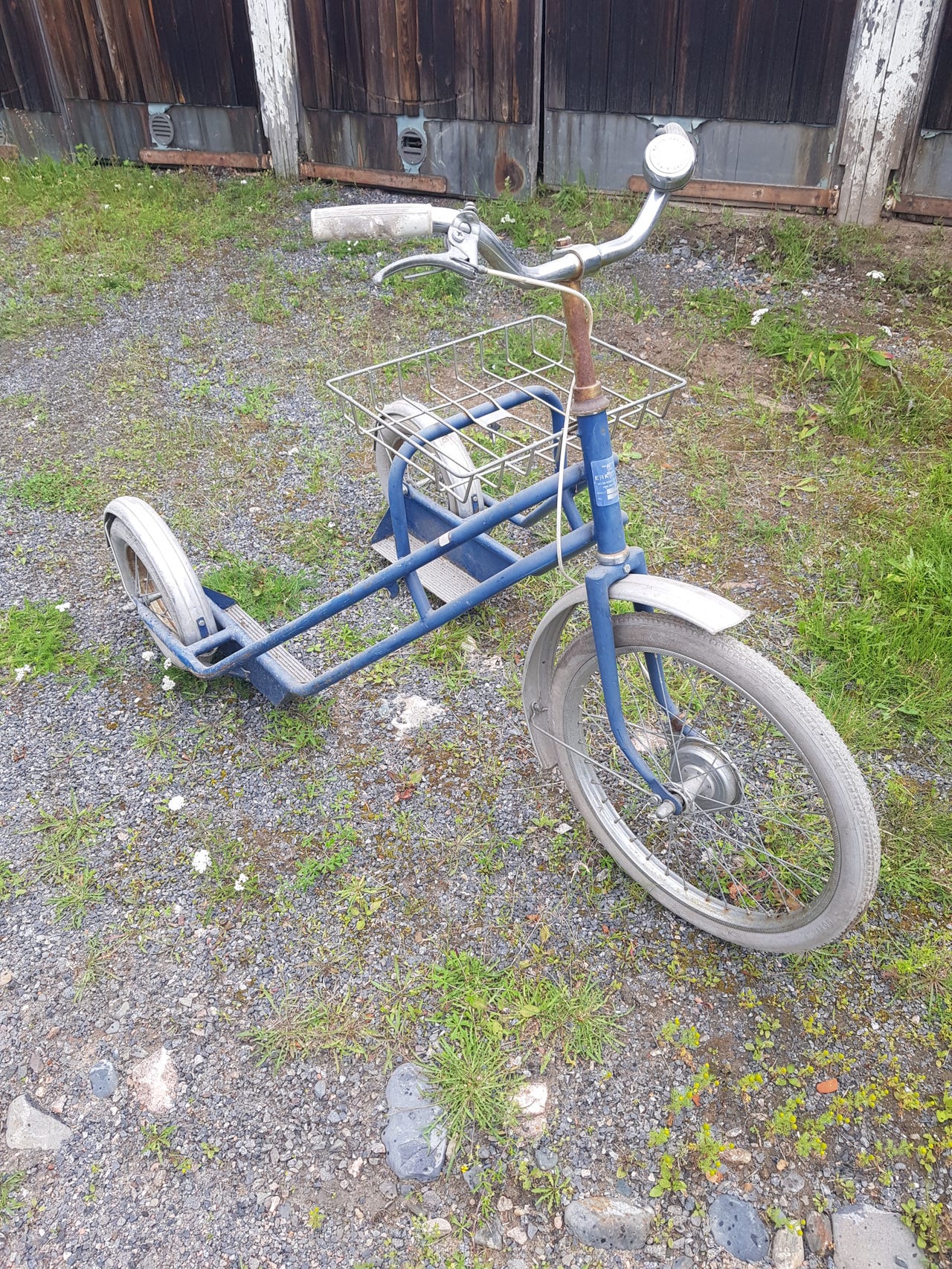 Erkkola potkupyörä.