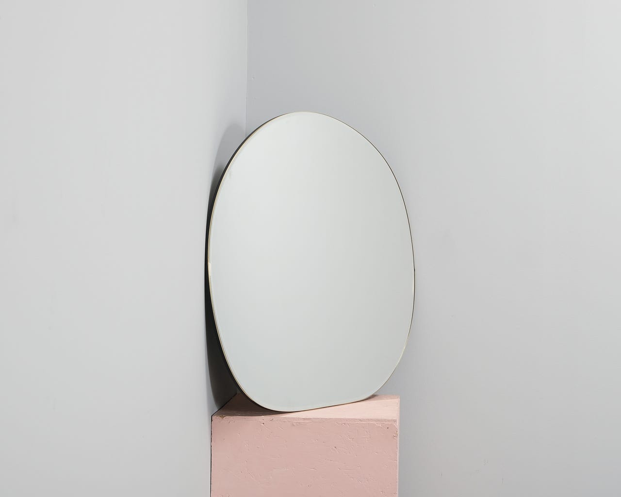 Ferm Living Pond peili 87 x 94 cm