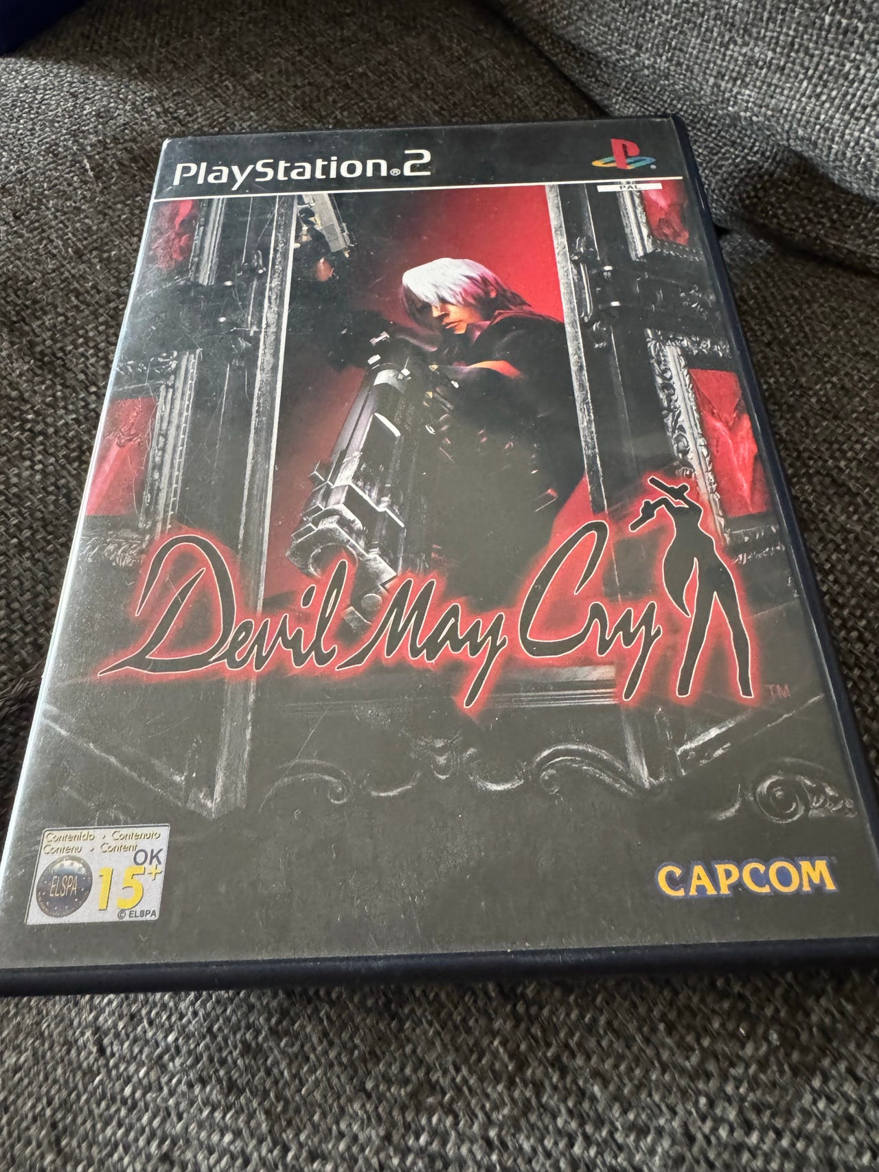 PlayStation 2 Devil May Cry peli CIB