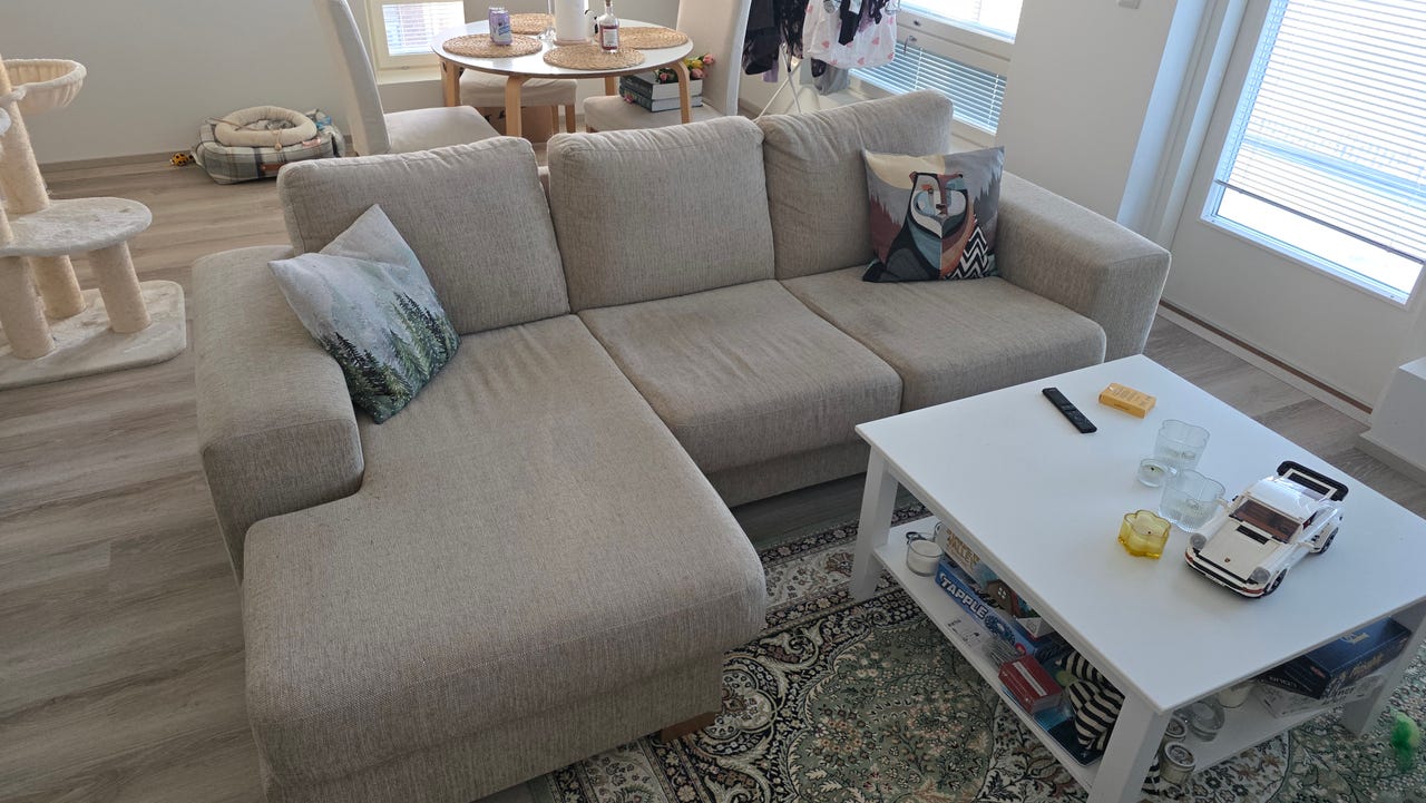 Belluksen beige divaanisohva