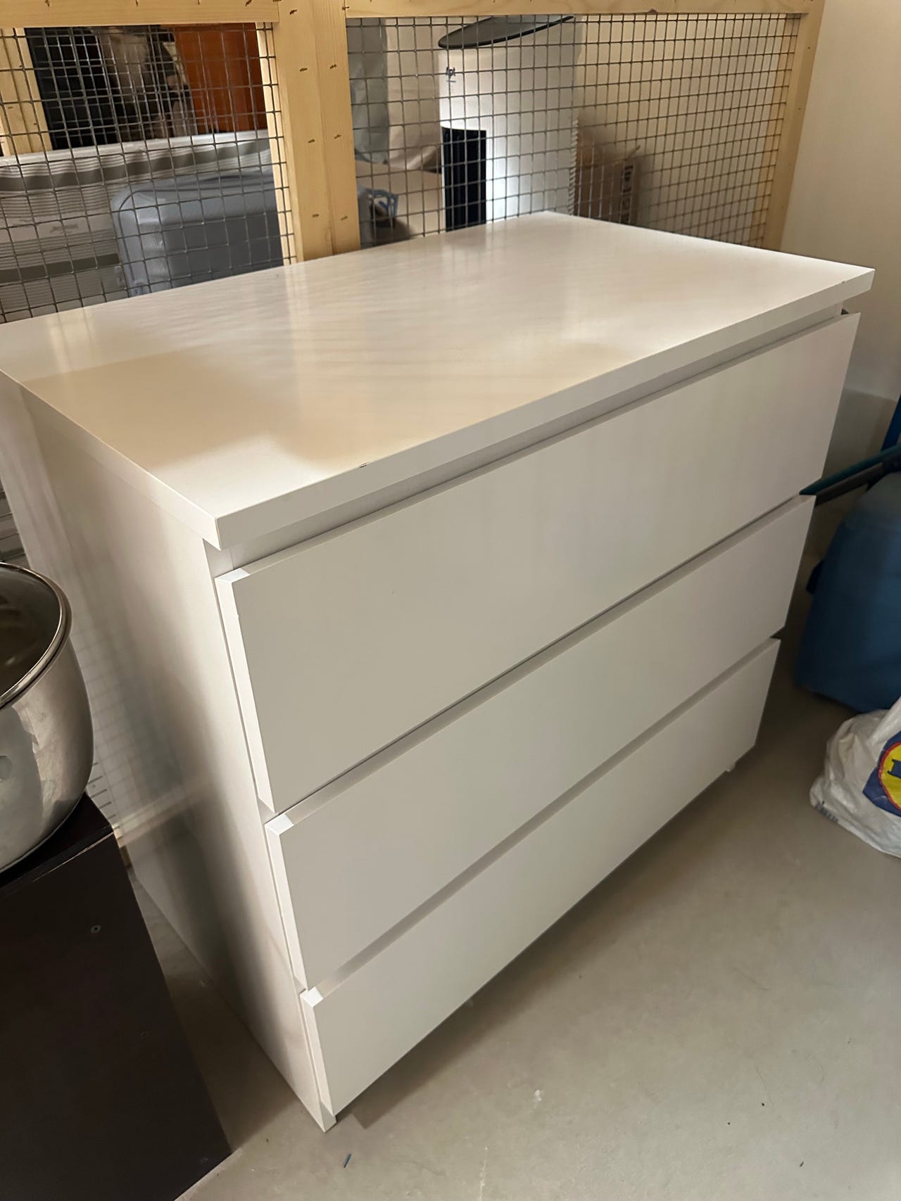 Ikea Malm lipasto