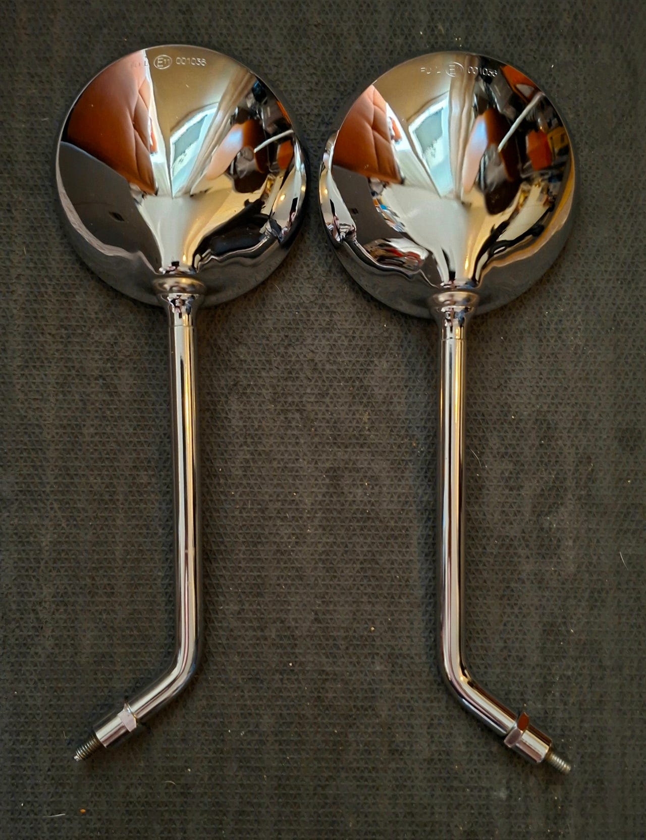 Vespa peilit