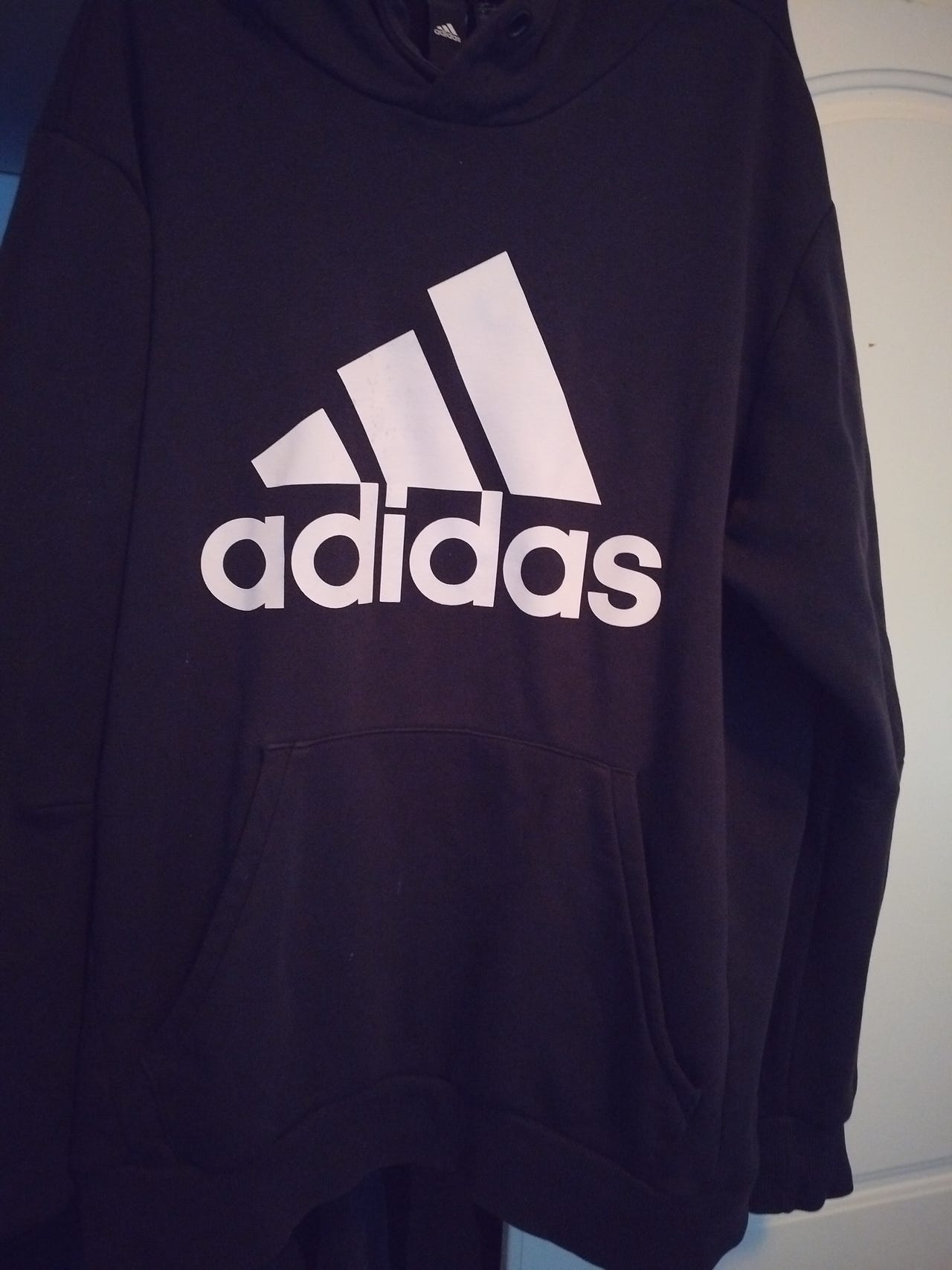 Adidas huppari L