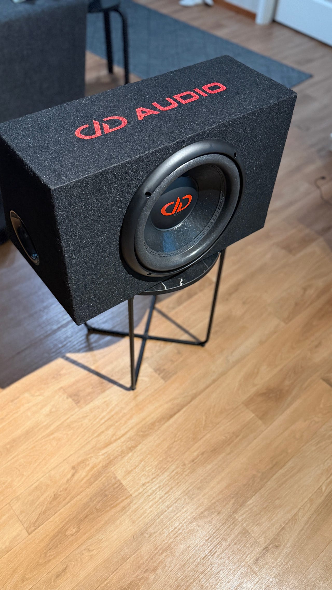 DD Audio PLE-112.1 aktiivisubwoofer