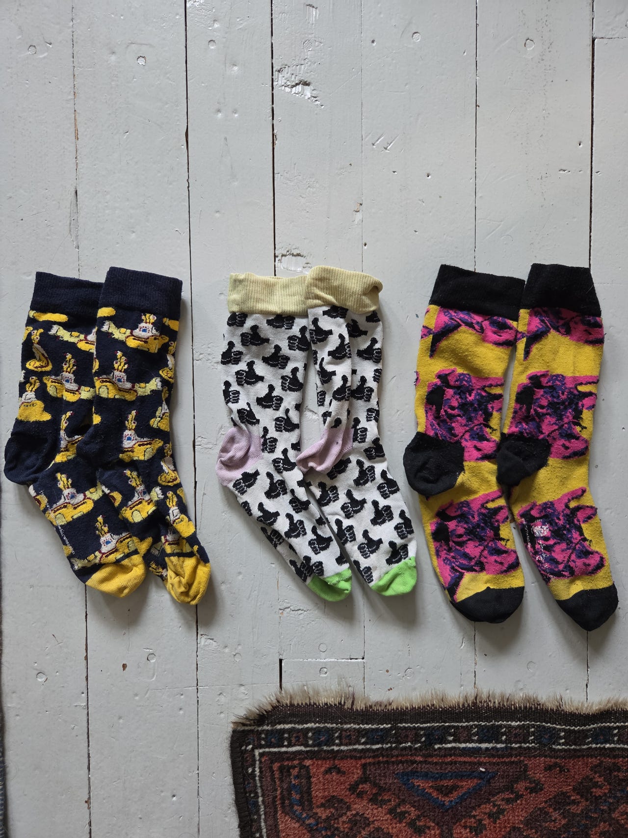 3 paria Happy Socks sukkia 38-39