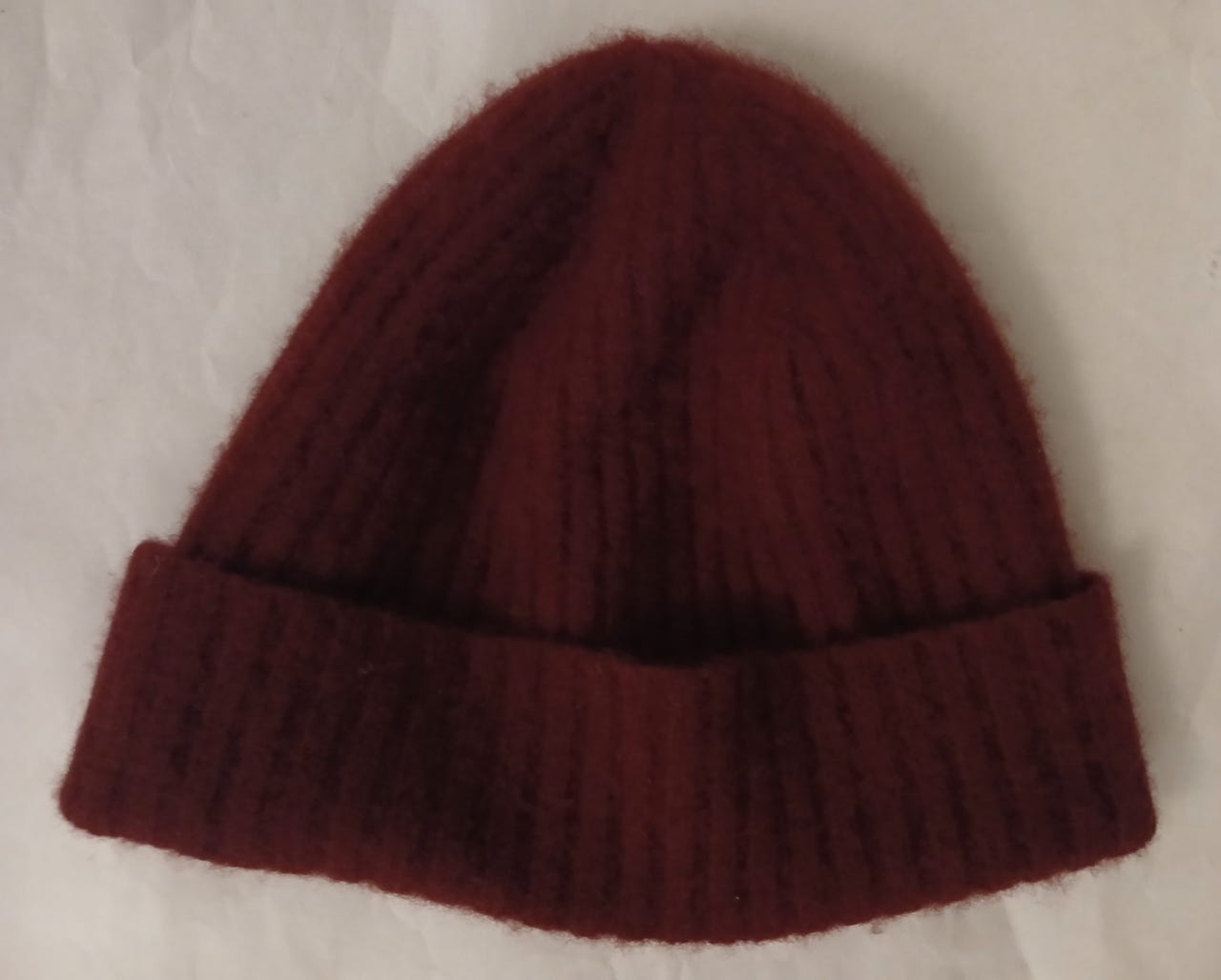 Viininpunainen cashmere pipo
