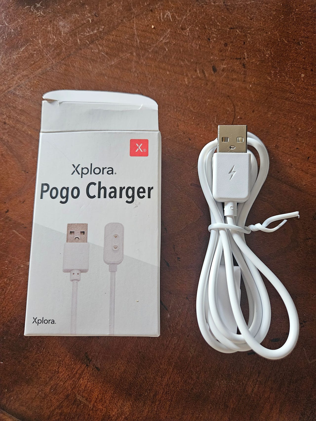 Xplora XGO3 kellopuhelimen latauskaapelo
