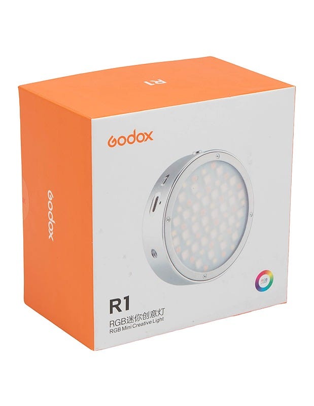 GODOX R1 pyöreä LED-värivalo