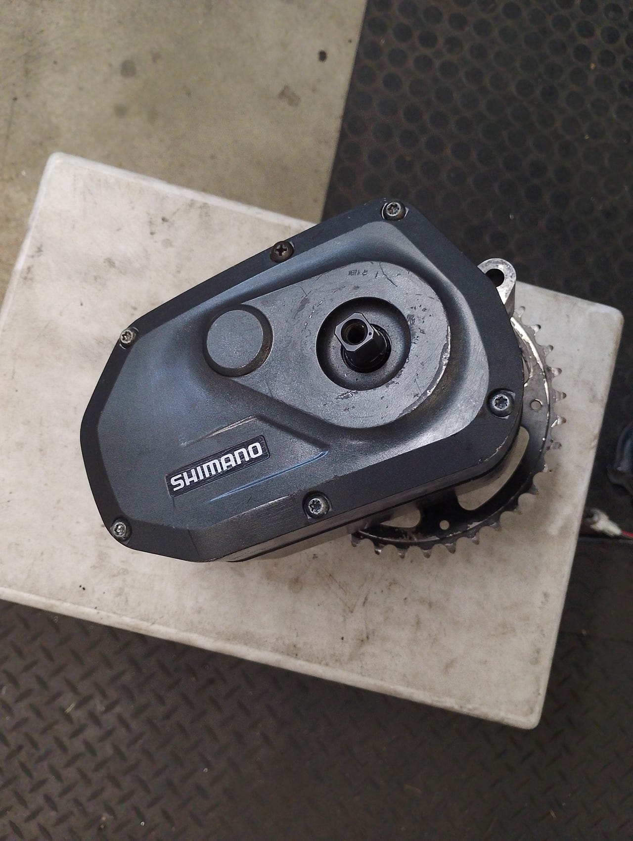 Sähköpyörän moottori Shimano