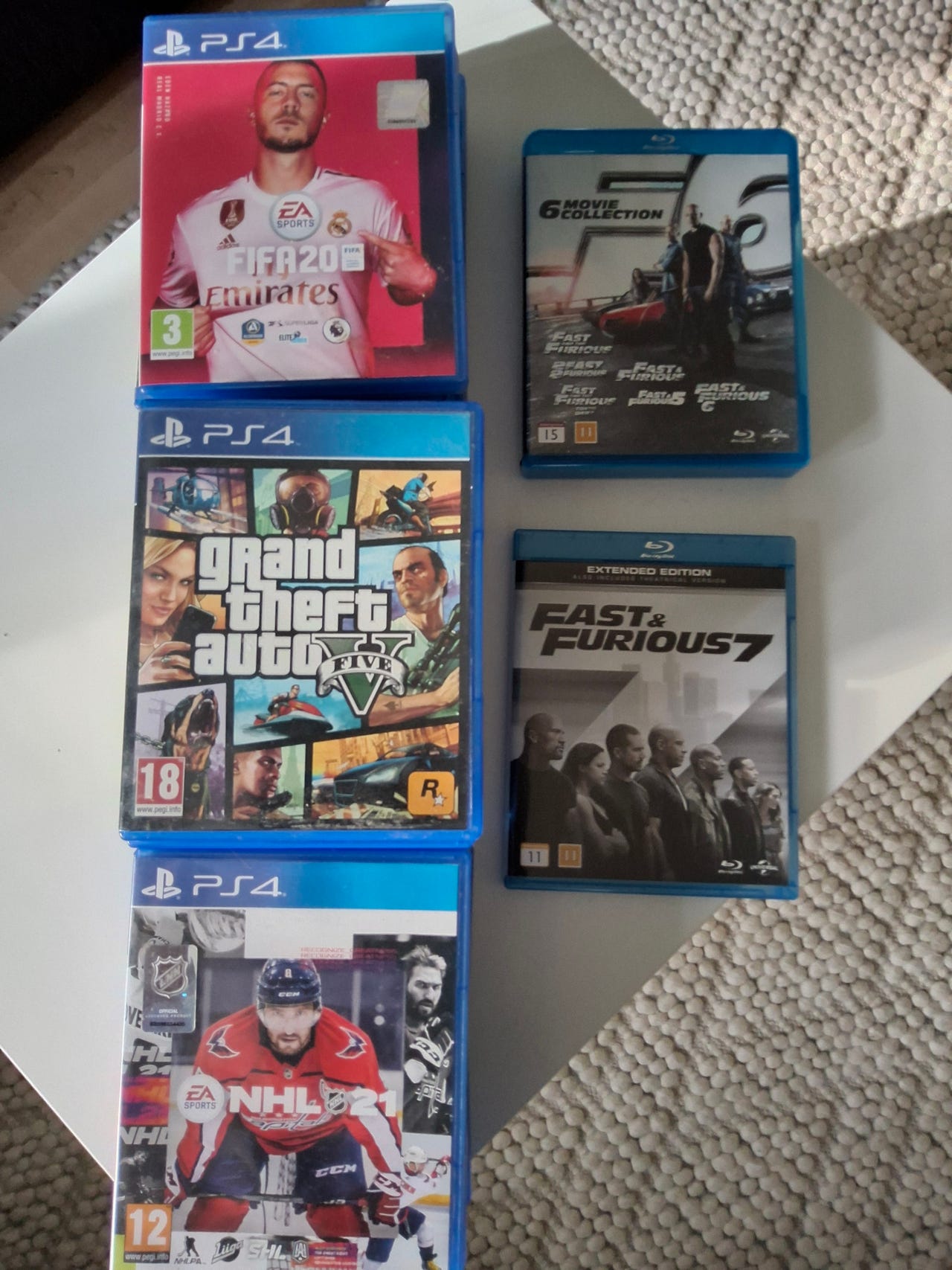 PS 4 pelit GTA5, FIFA ja NHL