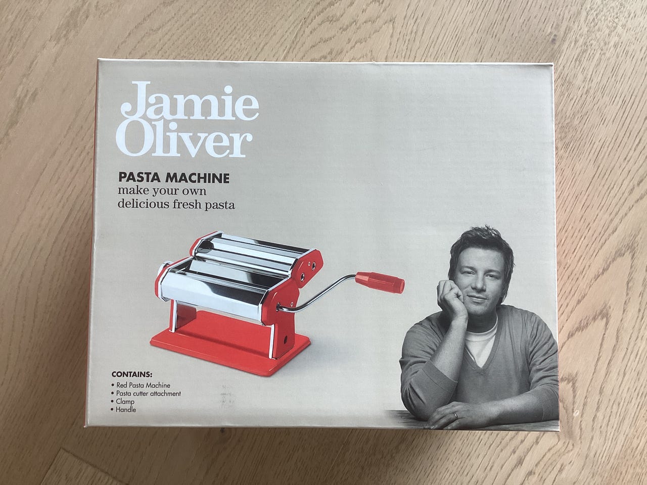 Uusi Jamie Oliver-pastakone